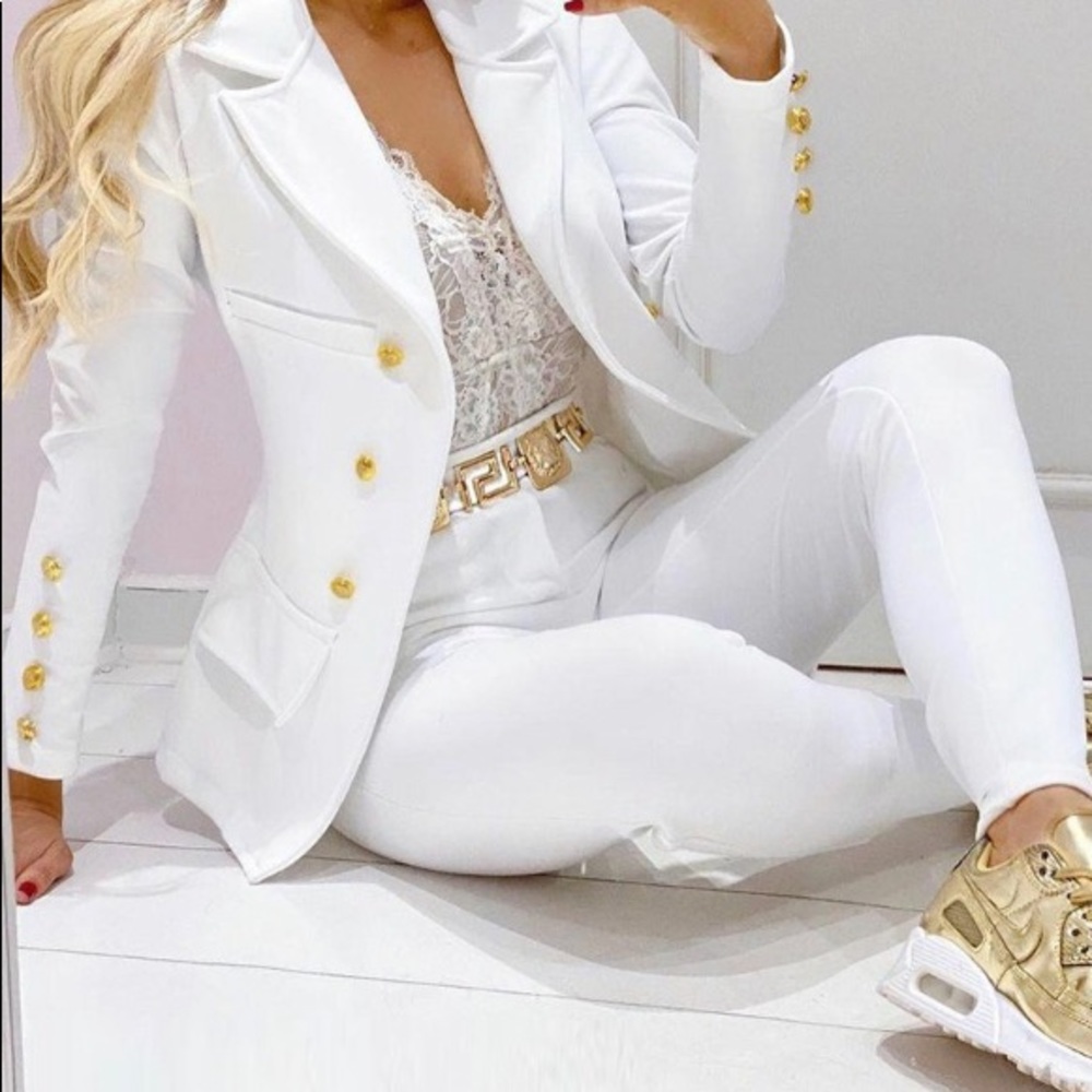 White extra slim ankle suit